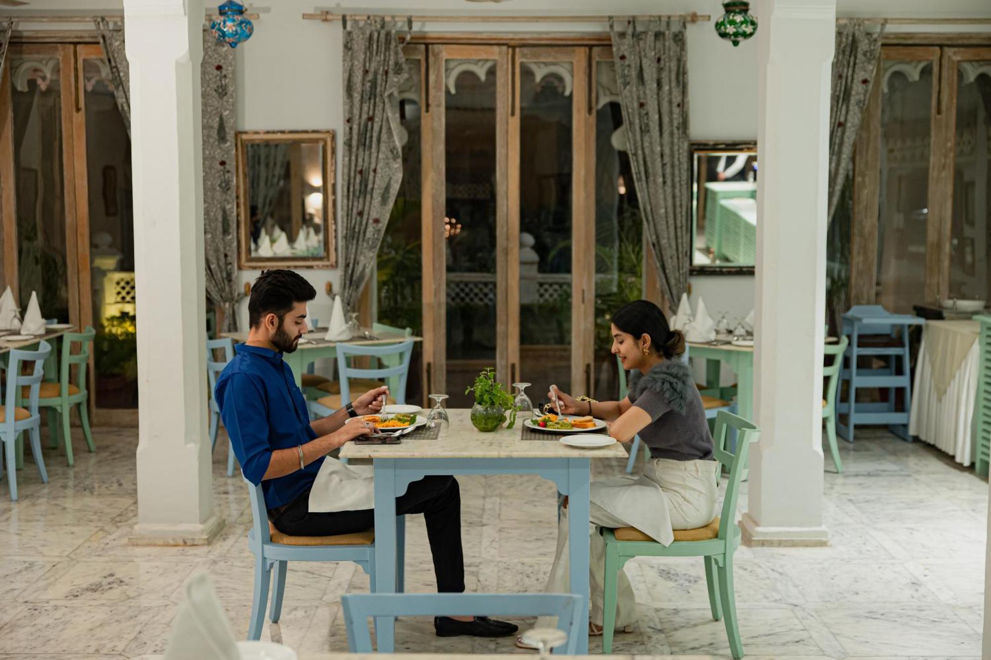 The Rawla Narlai - A Luxury Heritage Stay In Leopard Country Exterior photo